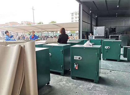 江汉石油管理局炸药柜