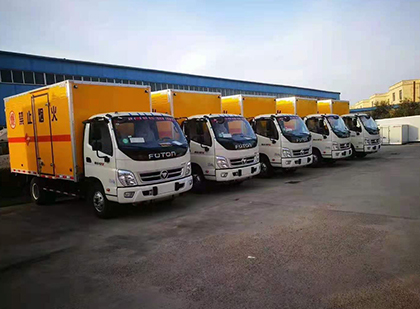 江汉石油管理局爆破器材运输车